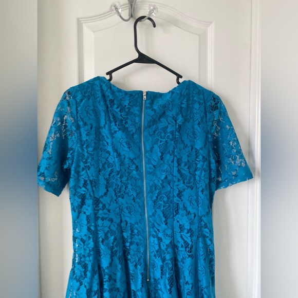Blue Lace Short Sleeve Dress Size-8P - Picture 8 of 8